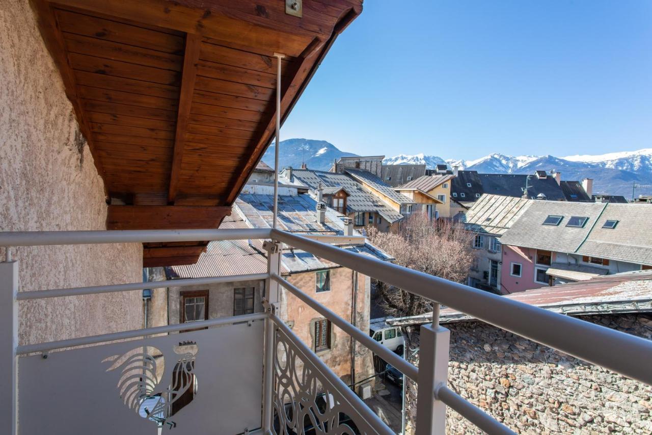 Le Coq Petit En Centre D'embrun Apartment *
